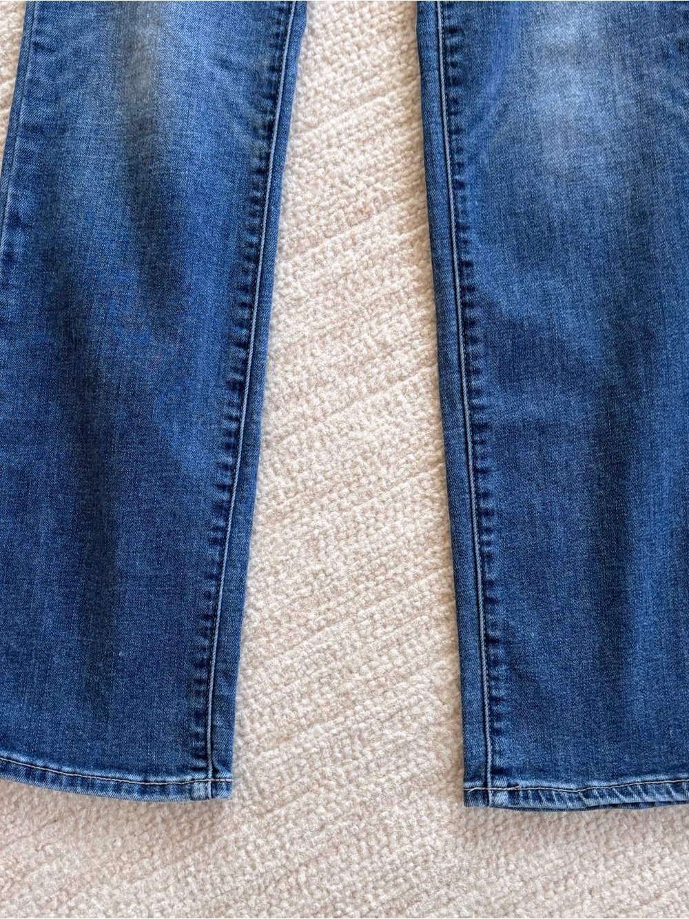 Lucky Brand Women's Straight-Leg Jeans in Dark Blue Wash - Picture 2 of 10